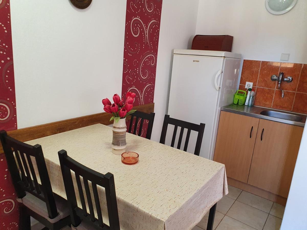 Appartement Privat U Jozefa Foeldesa à Veľký Meder Extérieur photo