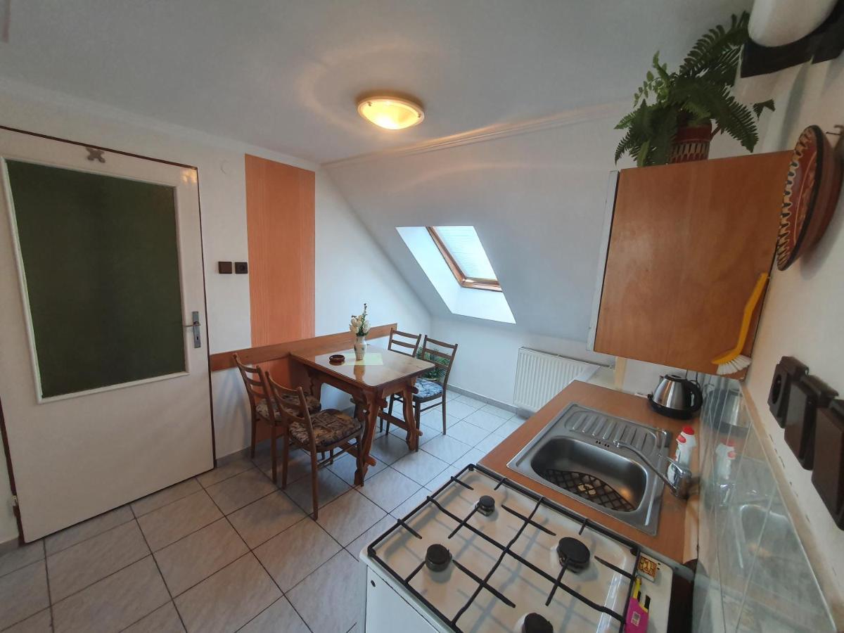 Appartement Privat U Jozefa Foeldesa à Veľký Meder Extérieur photo