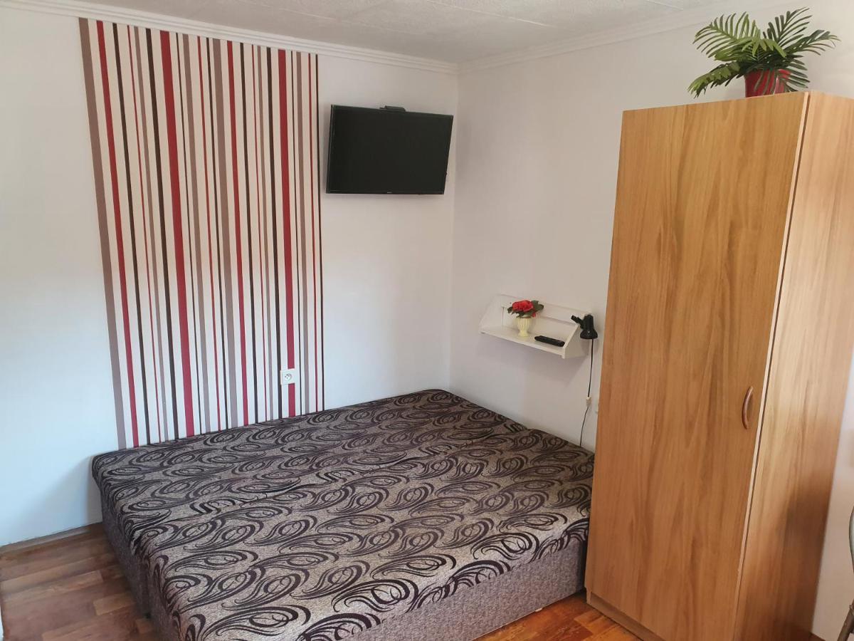 Appartement Privat U Jozefa Foeldesa à Veľký Meder Extérieur photo