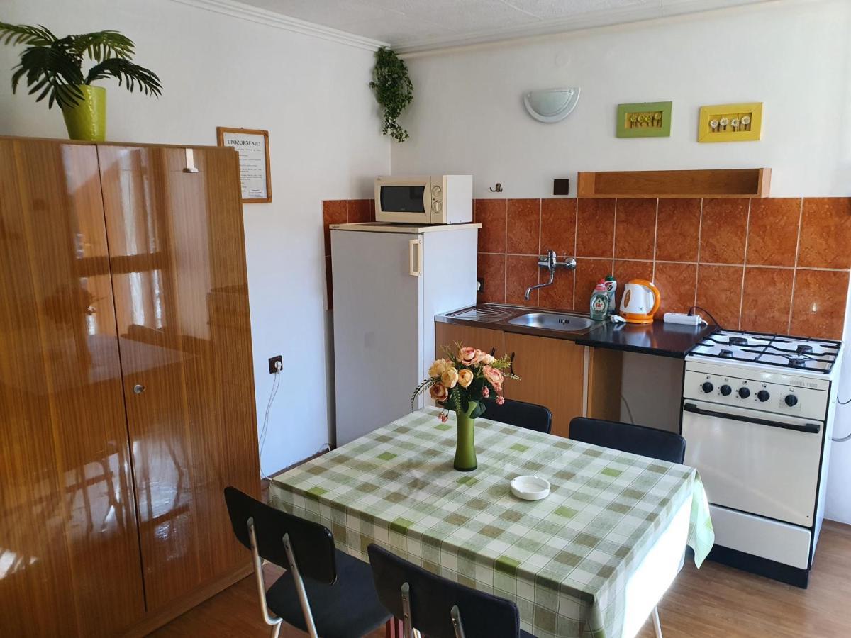 Appartement Privat U Jozefa Foeldesa à Veľký Meder Extérieur photo
